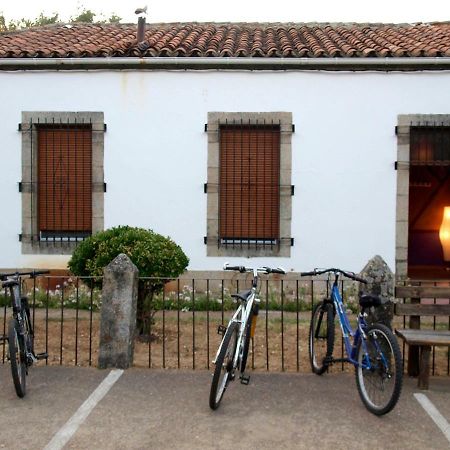 Casa Rural La Rana Nava de Francia Exteriör bild
